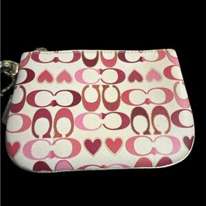 Coach Poppy Pink/Heart Printed Wristlet  EUC (dust bag included)